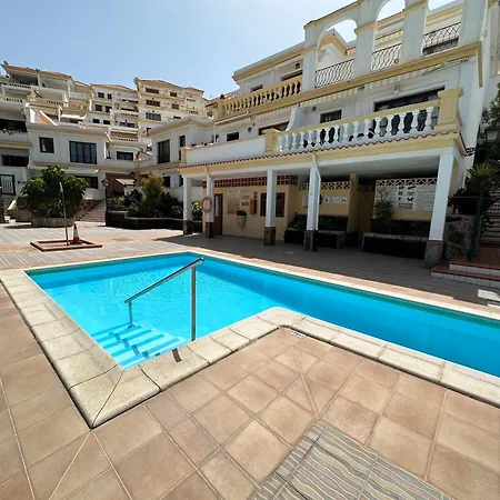 Windsor Park Sea View Apartment *