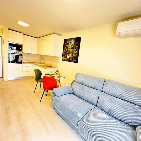 Windsor Park Sea View Apartment